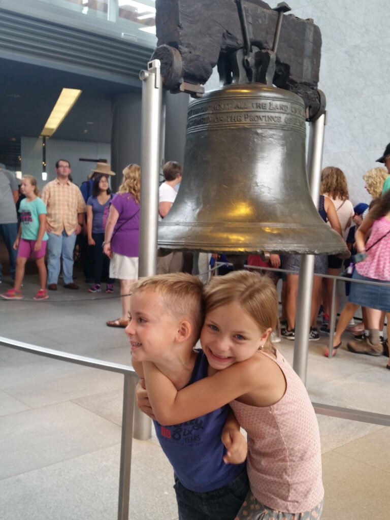 Liberty-Bell-Philladelphia-kinderen